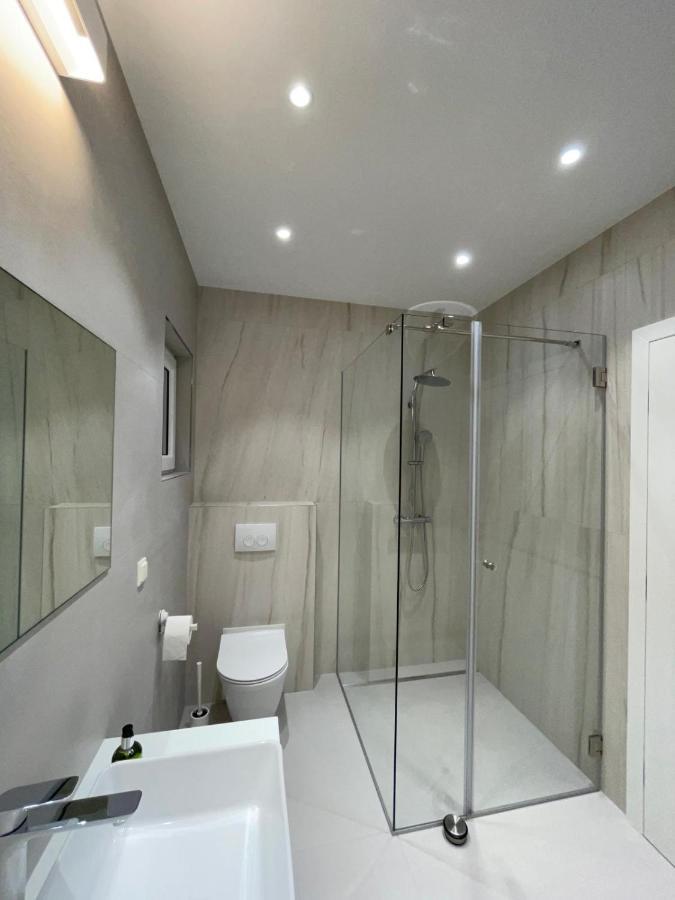 Apartment Rahat Ližnjan Exteriér fotografie